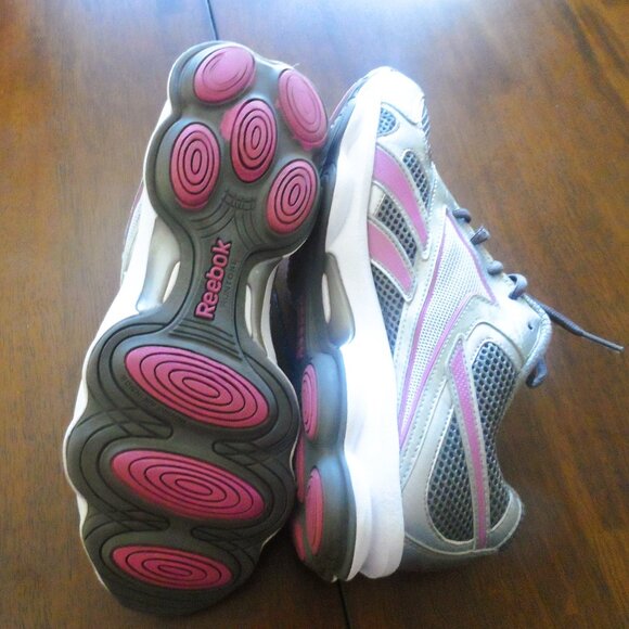 Reebok Runtone Sneakers - size 10 - Picture 8 of 12